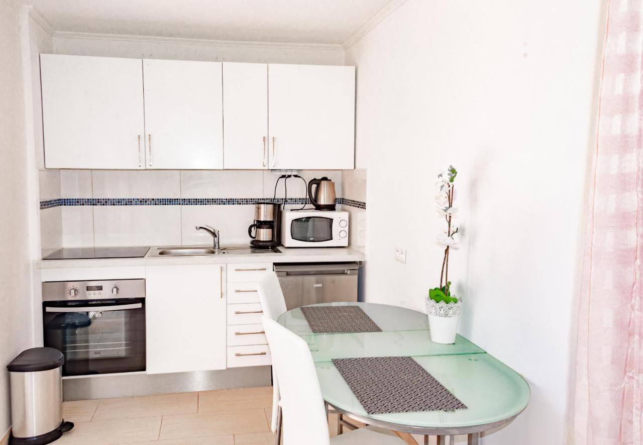 Hotel Et Appartements Reine D'Azur Roquebrune-Cap-Martin Ngoại thất bức ảnh
