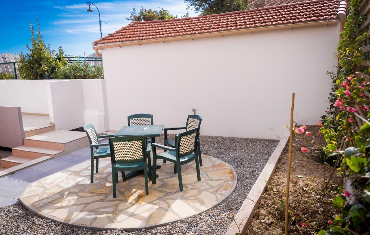 Hotel Et Appartements Reine D'Azur Roquebrune-Cap-Martin Ngoại thất bức ảnh